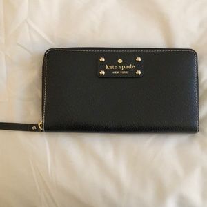 Kate spade black leather wallet
